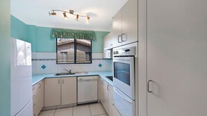 Microwave, oven, stovetop, dishwasher