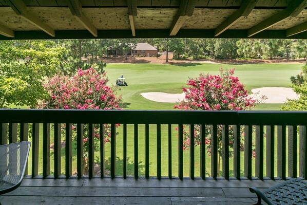 Property grounds - *Updated 3 Bedroom Golf Front Condo in Pinehurst (Pinehurst)