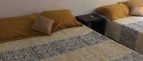 3 Schlafzimmer, Bügeleisen/Bügelbrett, kostenloses WLAN, Bettwäsche