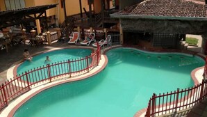 Outdoor pool - Hotel Marakabu (Upala)