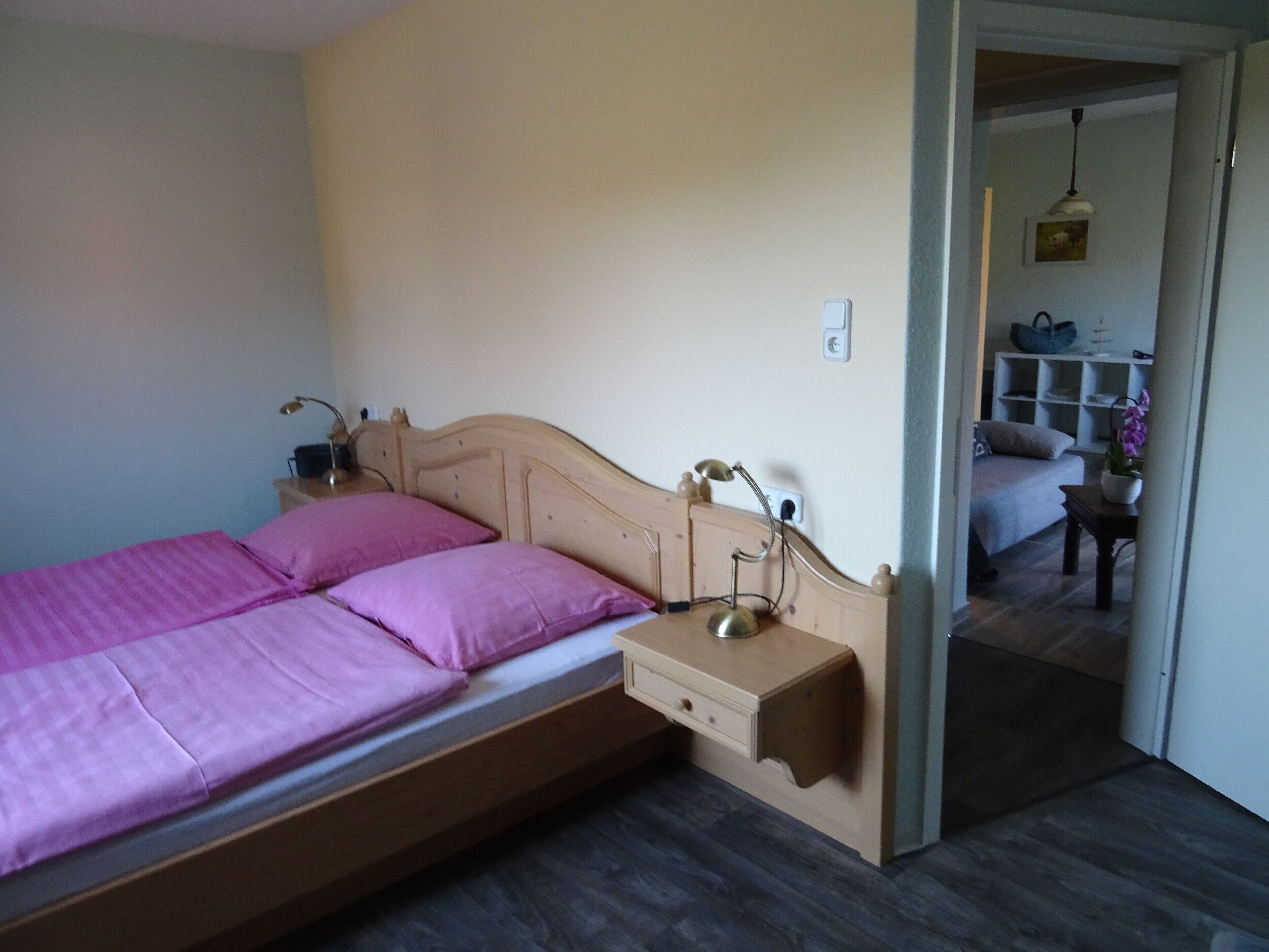 2 dormitorios, wifi gratis, ropa de cama