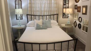 1 bedroom, desk, iron/ironing board, free WiFi
