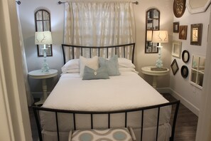 1 chambre, bureau, fer et planche à repasser, Wi-Fi gratuit