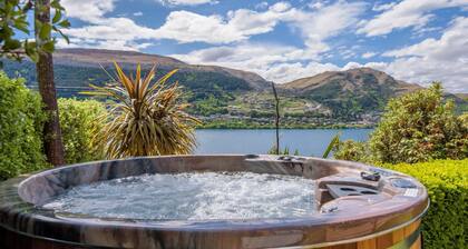 Sunny Lakeview Villa | Outdoor living | Hot Tub