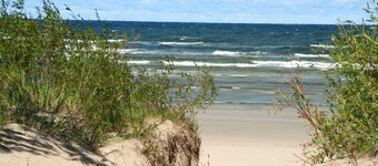 Spacious family holiday house near beach