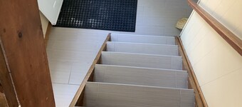 Var hemma borta från hemmet