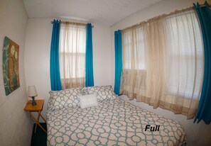 10 bedrooms, bed sheets - Gas Fire place - Covered Porch - 3 Minutes from Downtown Bryson City (Bryson City)