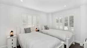 3 bedrooms, WiFi, bed sheets