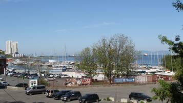 บริเวณภายนอก