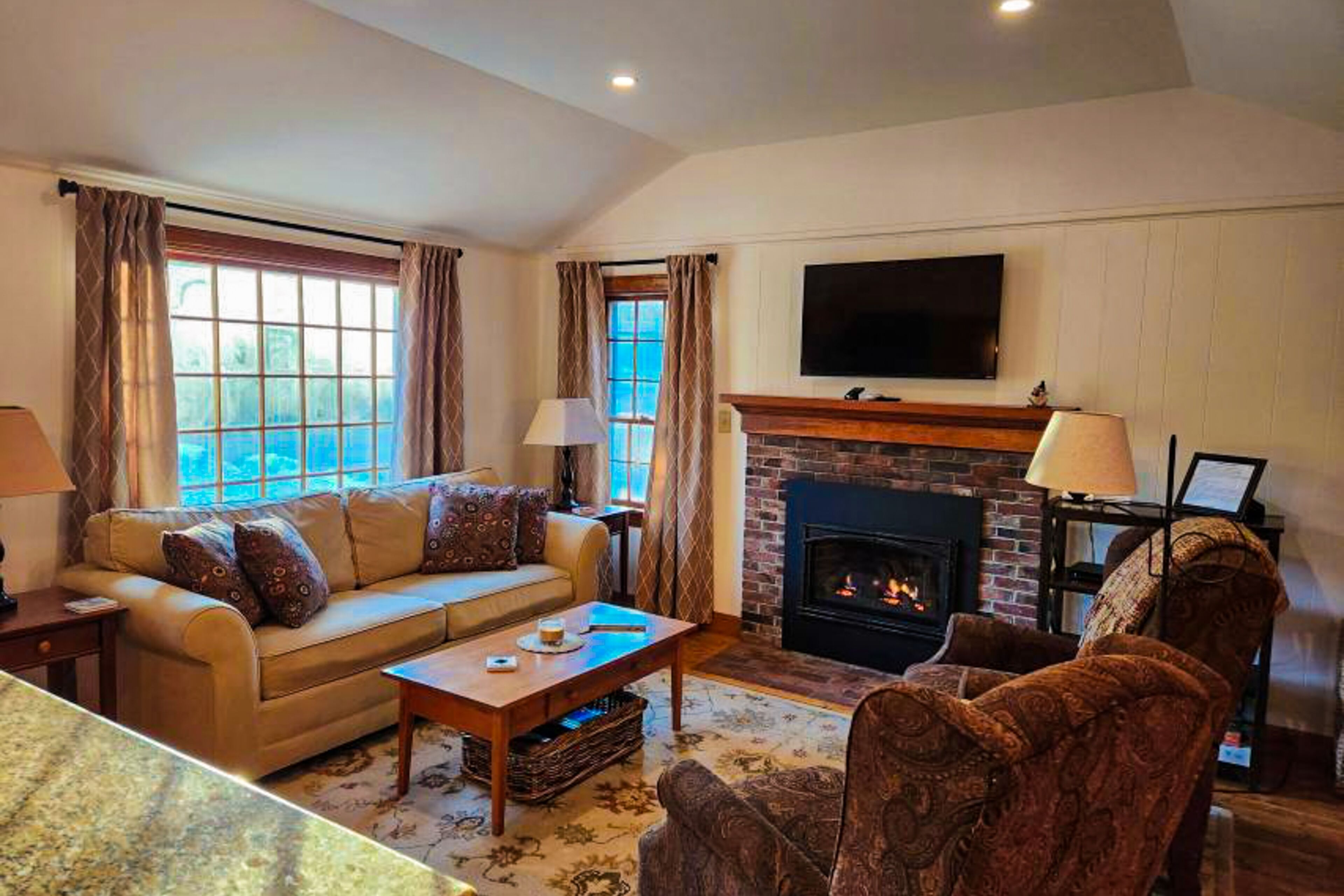 TV, fireplace, foosball, books