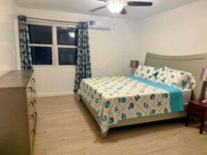 3 habitaciones, escritorio, tabla de planchar con plancha y wifi gratis 
