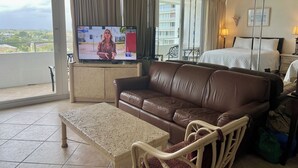 熨斗/熨衫板、Wi-Fi、床單