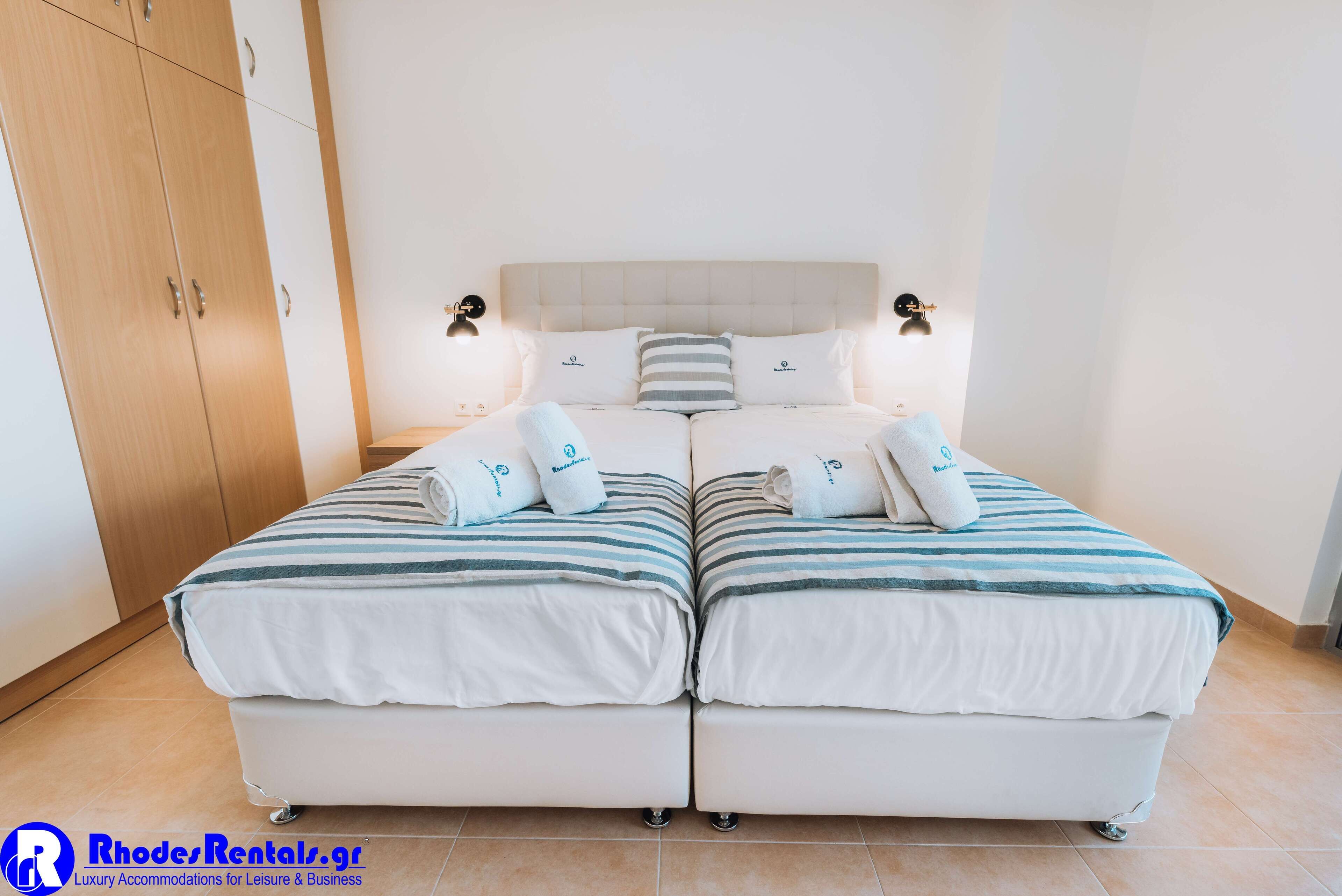 2 Schlafzimmer, Schreibtisch, schallisolierte Zimmer, WLAN