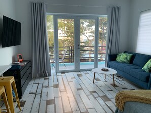 تلفزيون ذكي