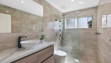 Badkar och handdukar