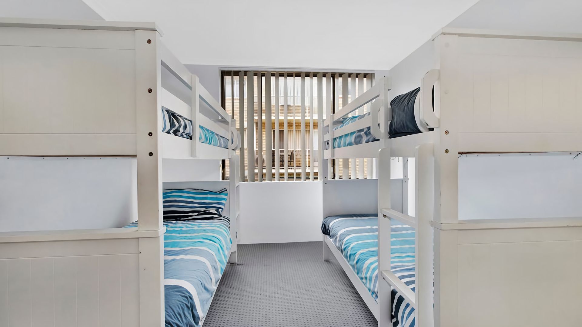 2 間睡房、熨斗/熨衫板、床單