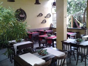 Free daily buffet breakfast - Pousada Lazer do Sol (Lucena)