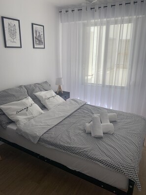 3 dormitorios, tabla de planchar con plancha, wifi y ropa de cama