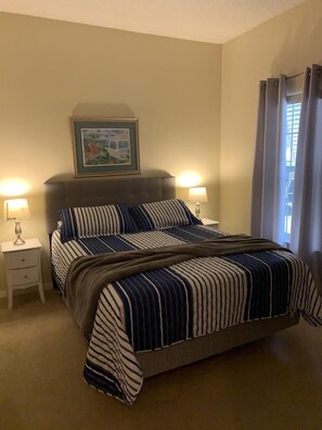 4 bedrooms, iron/ironing board, free WiFi, bed sheets
