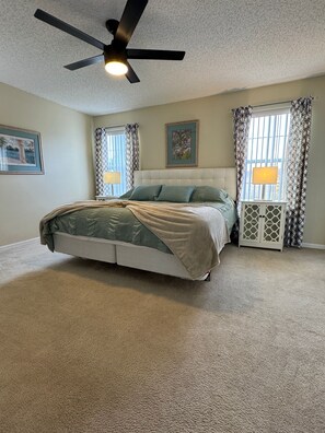 4 habitaciones, tabla de planchar con plancha y wifi gratis 
