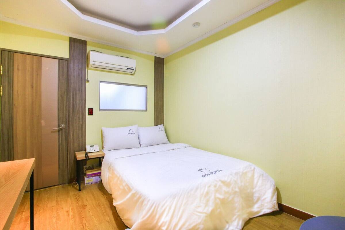 Standard Room | WiFi (free)