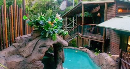 The LuWOW Lodge - Coolum Beach