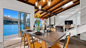 Dining - Queenstown Lakefront Dream | 4 Bed (Queenstown)