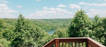 Lake Cumberland Ohana.  Kid friendly, best views, hot tub.