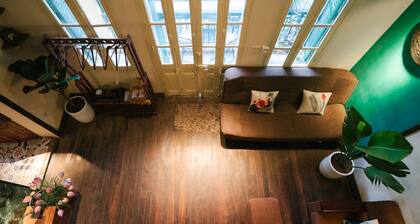 French Villa.2BR.Old Quarter. Huge Balcony.BBQ garden