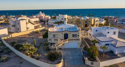 Wunderschönes Haus mit Meerblick in der Casa Arcos Del Mar in Las Conchas