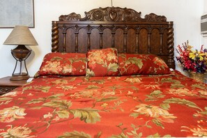 5 bedrooms, free WiFi
