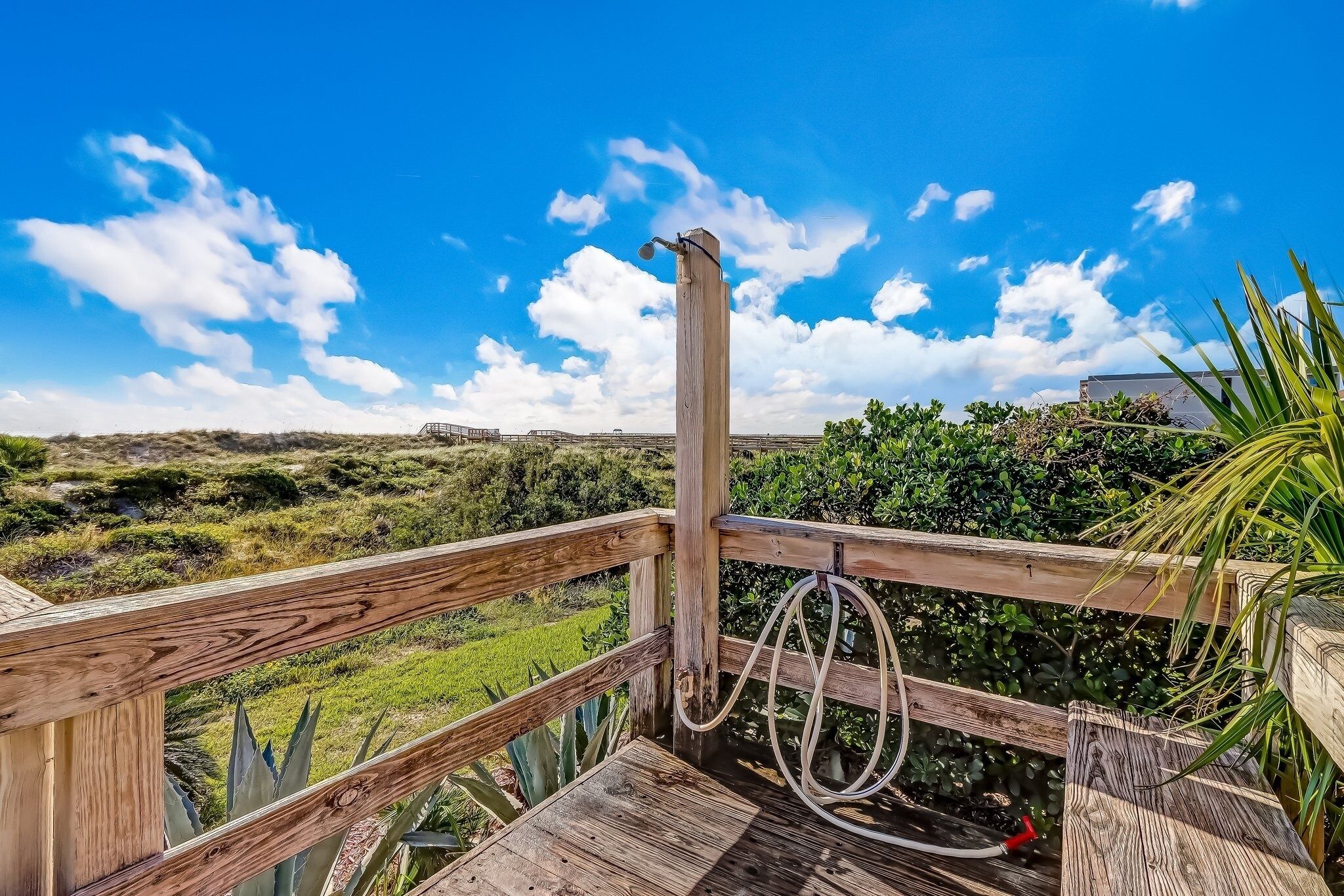 Condo, 2 Bedrooms | Property grounds