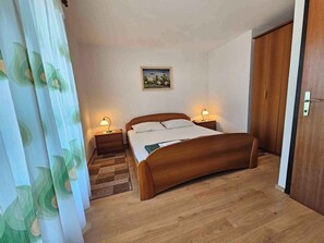 3 bedrooms, WiFi