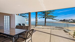 Outdoor dining - Ocean Pines Apartments 4 (Blue Bay)