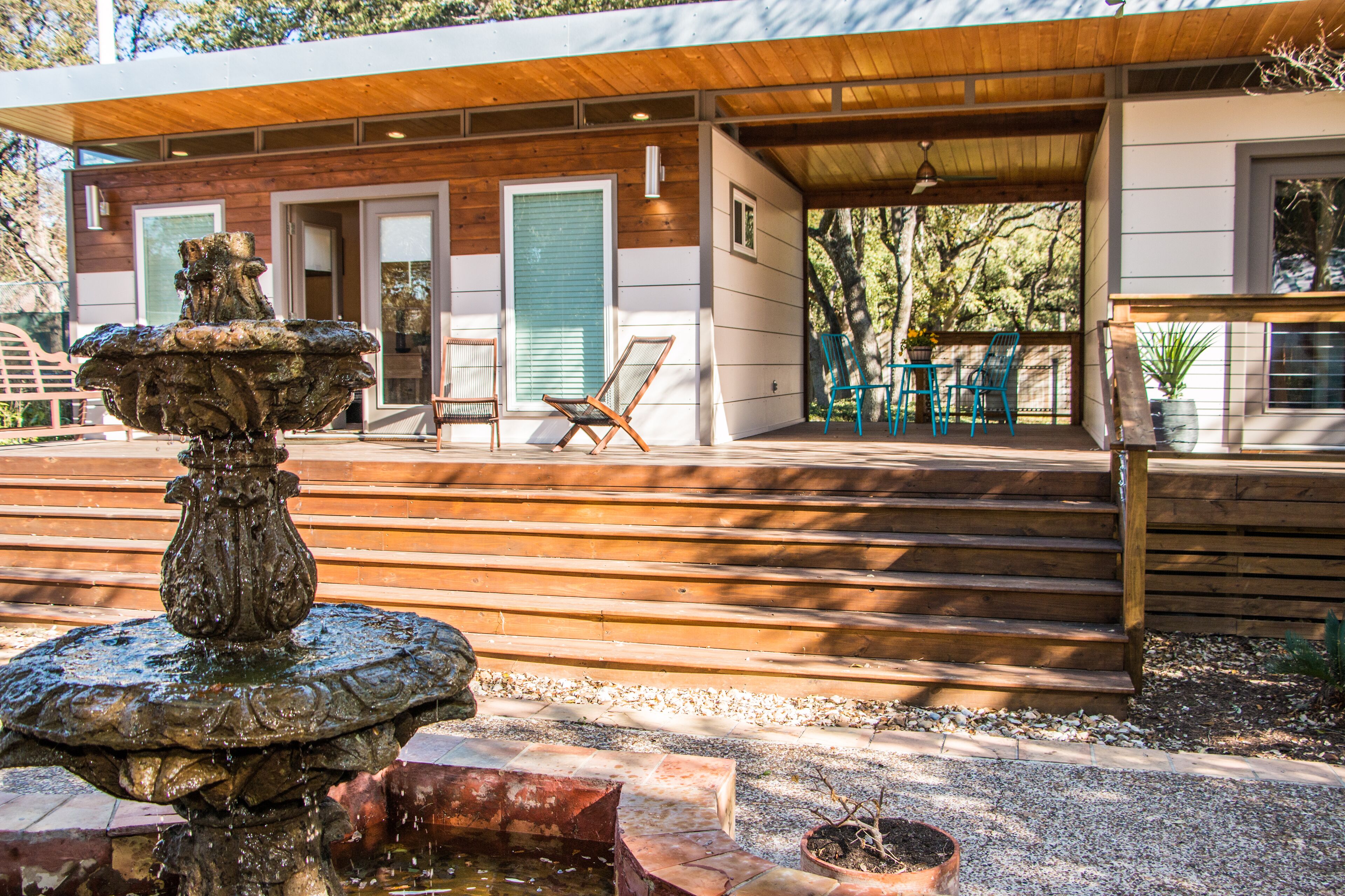 Luxurious modern private guest house