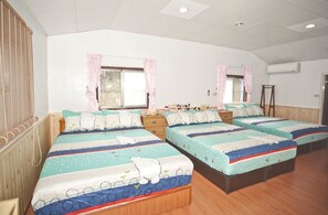 Suite familiar | Escritorio, cortinas blackout y wifi gratis 
