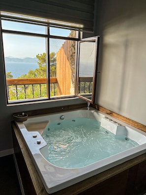 Bain à remous privé