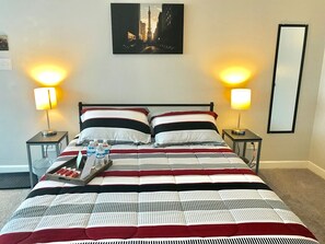 Iron/ironing board, free WiFi, bed sheets