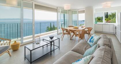 Exklusives Penthouse in Sveta Marina, Istrien- unmittelbar am Meer