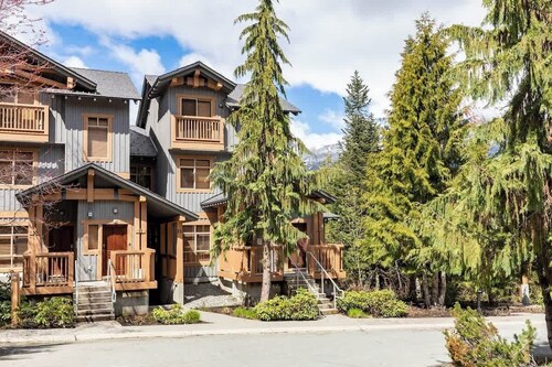 Taluswood The Bluffs 13 | 2 Bett, 2 Bad