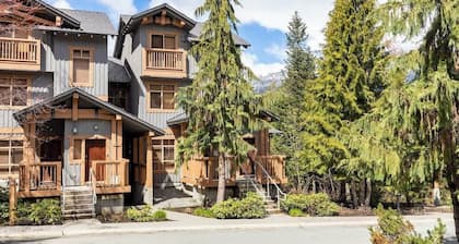 Taluswood The Bluffs 13 | 2 Bett, 2 Bad