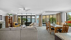 TV, fireplace, DVD player