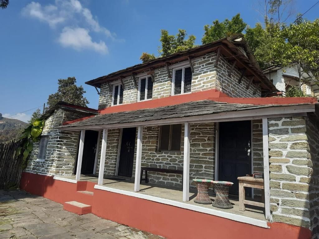 ستائر تعتيم وتجهيزات عازلة للصوت وواي فاي مجانًا وملاءات أسرّة