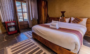 1 habitación, cortinas blackout y sistema de insonorización