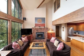 TV, fireplace, offices