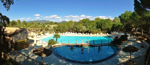 Mountain View Mobile Home in Roquebrune-sur-Argens, France