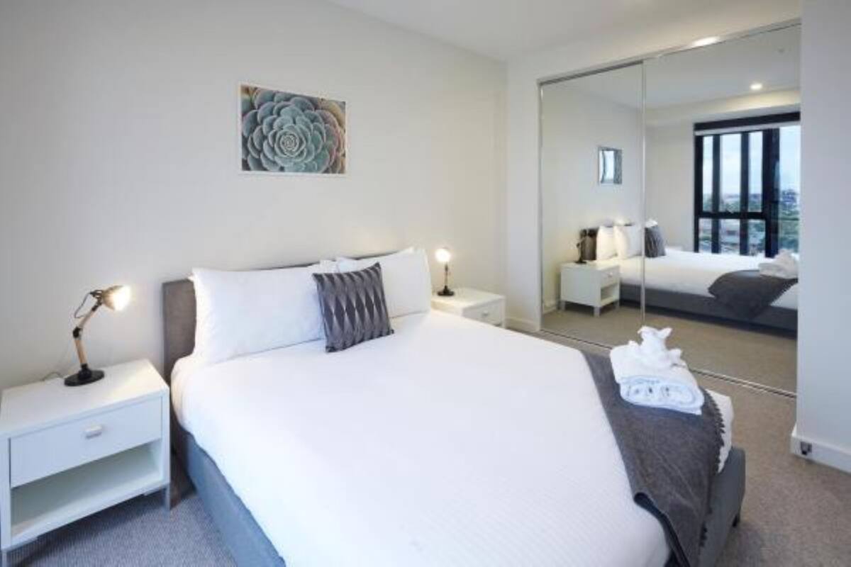 Laptop workspace, iron/ironing board, free WiFi, individually decorated