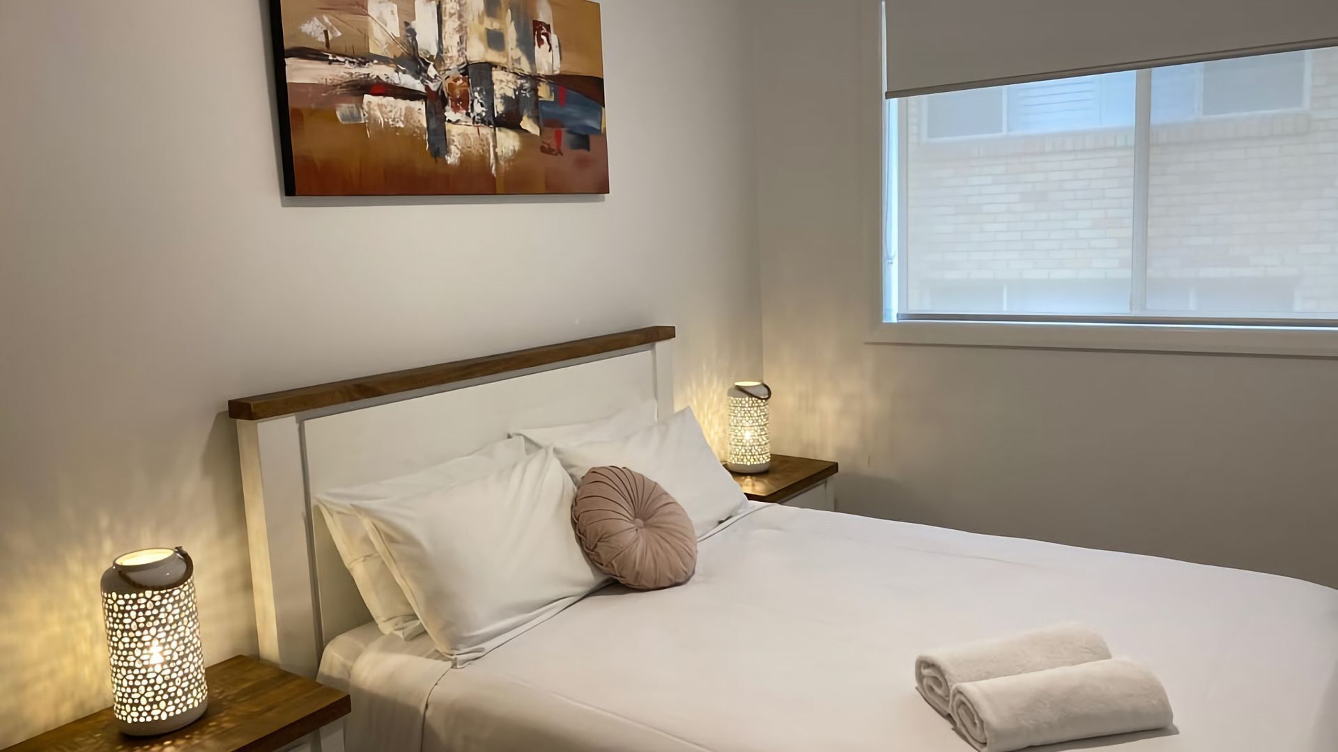 3 室のベッドルーム、アイロン / アイロン台、WiFi、ベッドシーツ