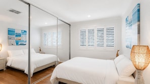 3 bedrooms, WiFi, bed sheets
