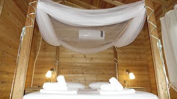 Bungalow Deluxe | Cunas gratuitas, wifi gratis y ropa de cama